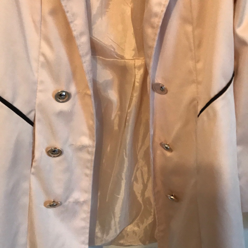 Light Weight Coat - image 2